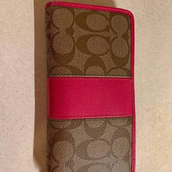 Coach Wallet - Picture 2 of 3